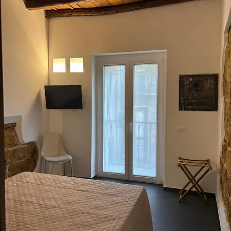 Casa Delle Maioliche 公寓